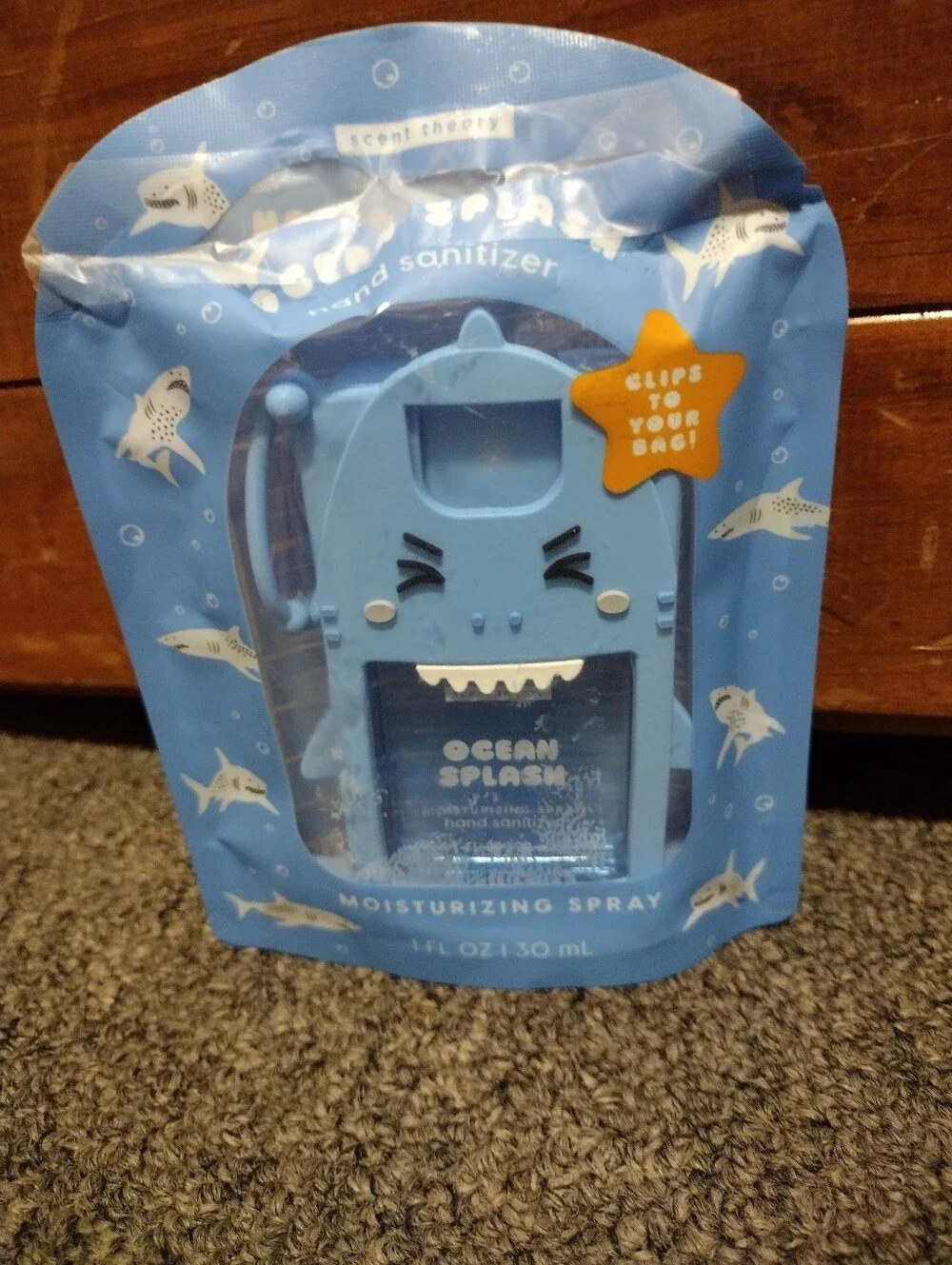 Scent Theory Ocean Splash Blue Hand Sanitizer Clips To Any Bag